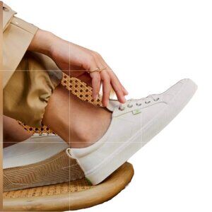 NWB Cariuma Unissex OCA Low Off-White Canvas Sneakers Shoes - Size W 8,5, M 7